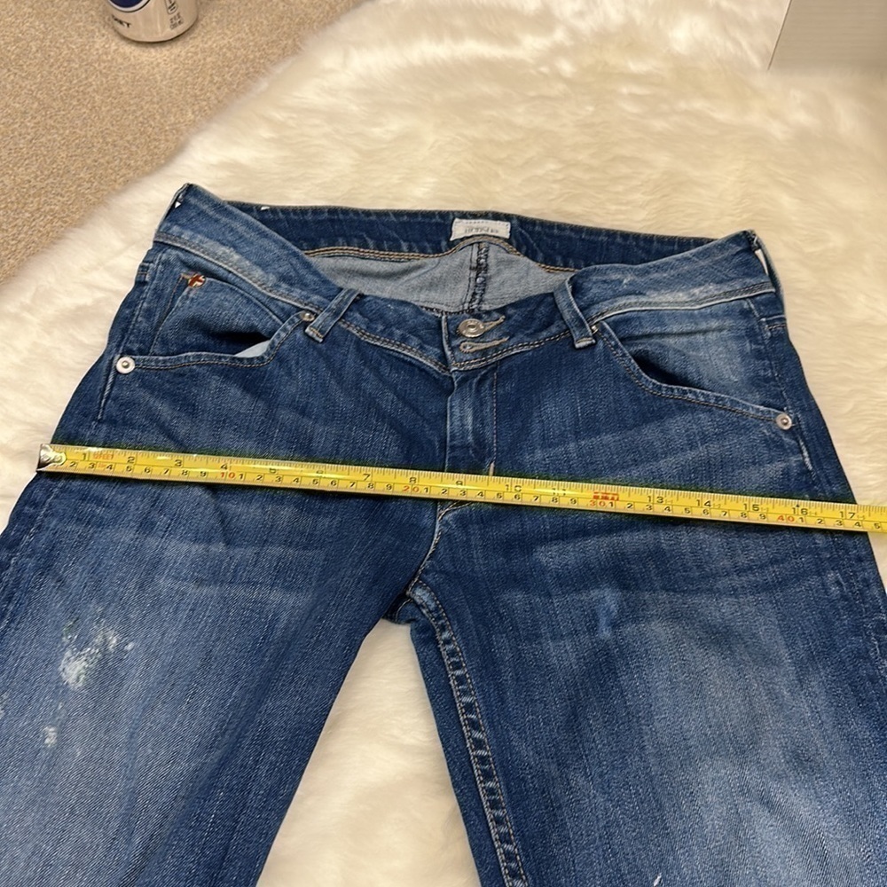 Hudson super model Colin skinny Jean size 28 one button missing and paint stains - Picture 8 of 14